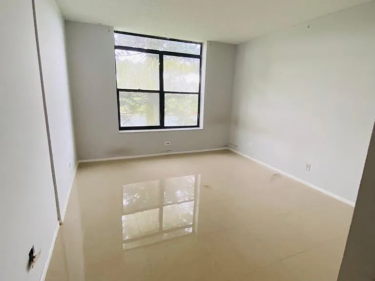 3760 Inverrary Dr #2H — Photo 13