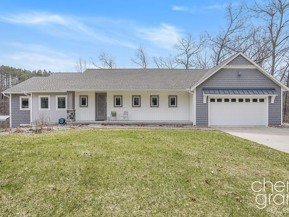 1st image of 849 Pine Valley Dr NE