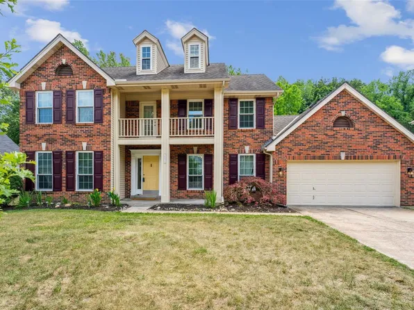 16514 Westglen Farms Dr, Ballwin, MO 63011