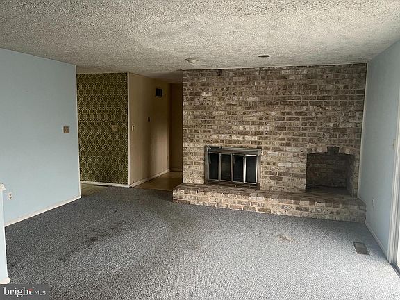 5th image of 607 Northgate Rd