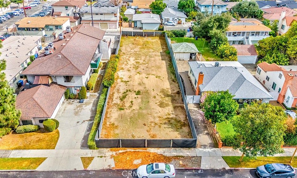 1st image of 5826 Cloverly Ave #1