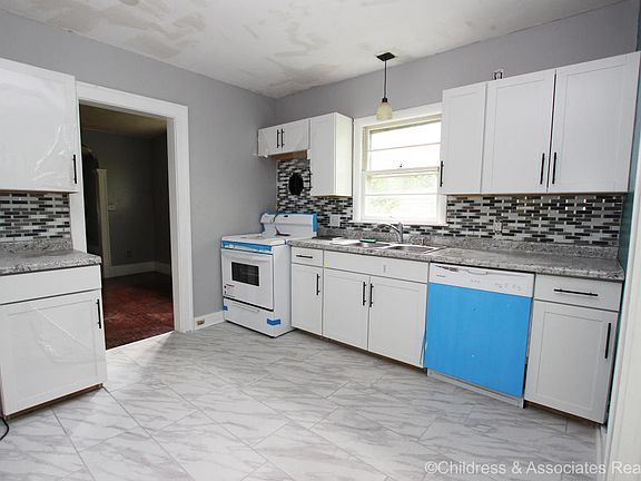2nd image of 1115 Niagara Ave SE
