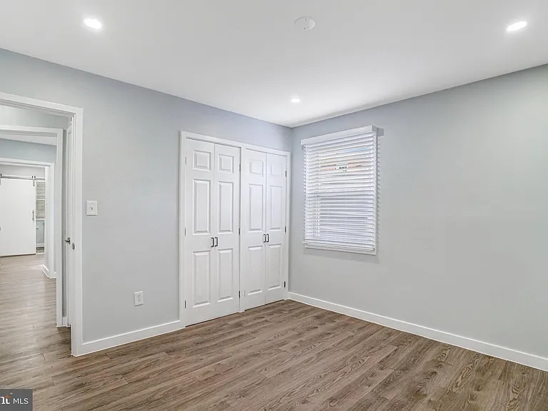 3120 Chepstow Ln — Photo 20