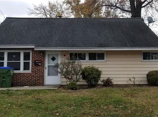 34 Ashley Rd, Edison, NJ 08817