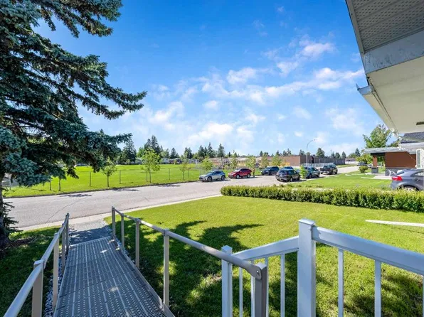 629 W Agate Cres SE, Calgary, AB T2J 0Z4