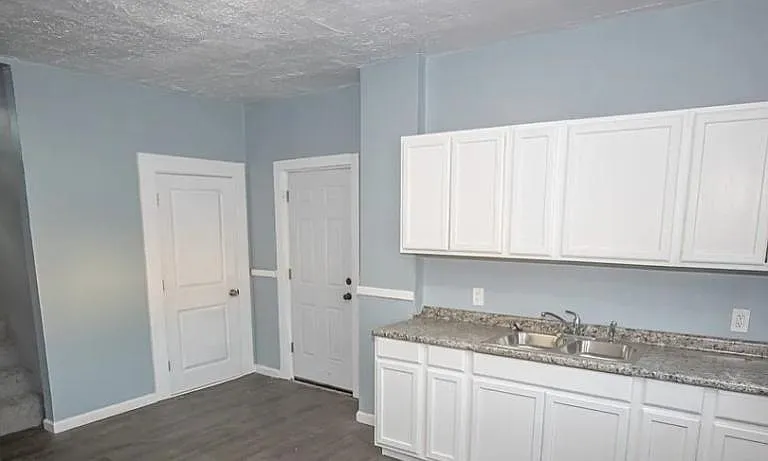 9523 Aetna Rd — Photo 14