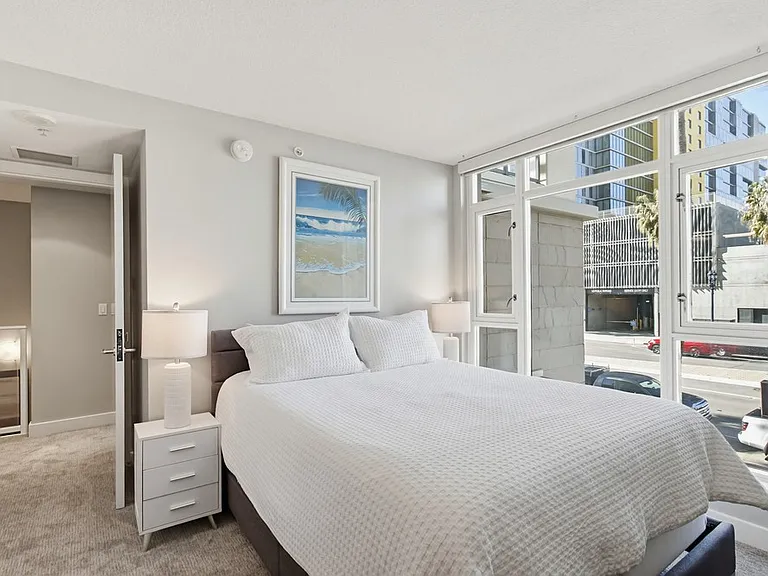 1169 Pacific Hwy #107 — Photo 27