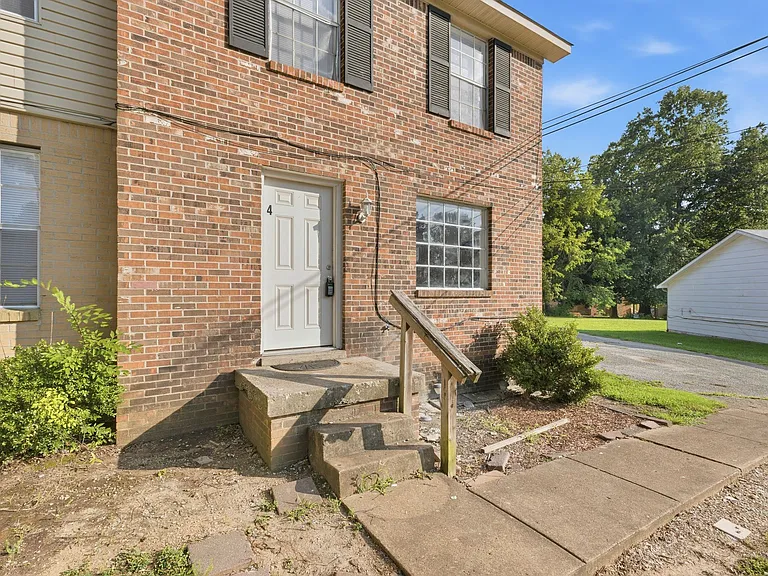 40 Carolane Drive - 4 — Photo 19