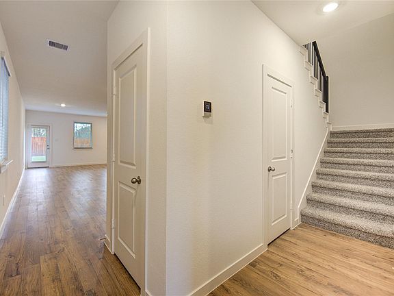 4th image of 28246 Meadowlark Sky Dr