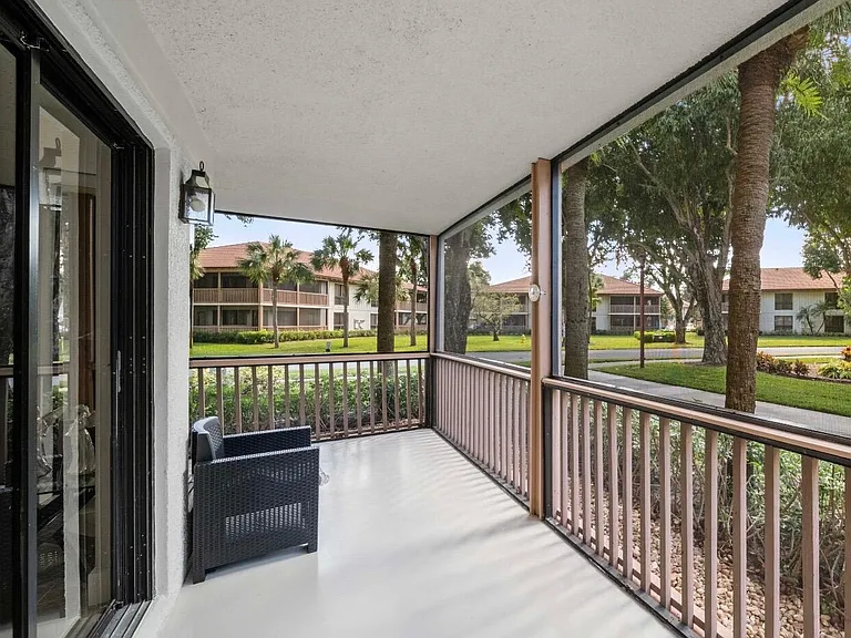 505 Brackenwood Pl — Photo 18