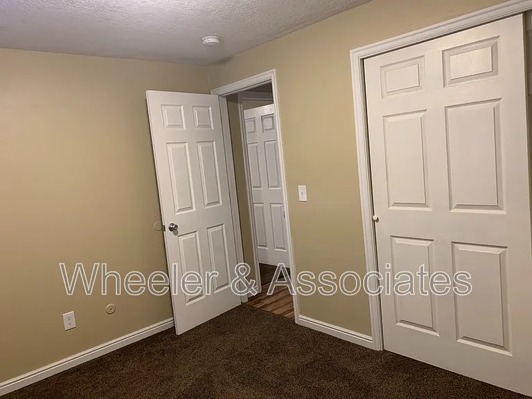 520 E 4400 S #1 — Photo 10