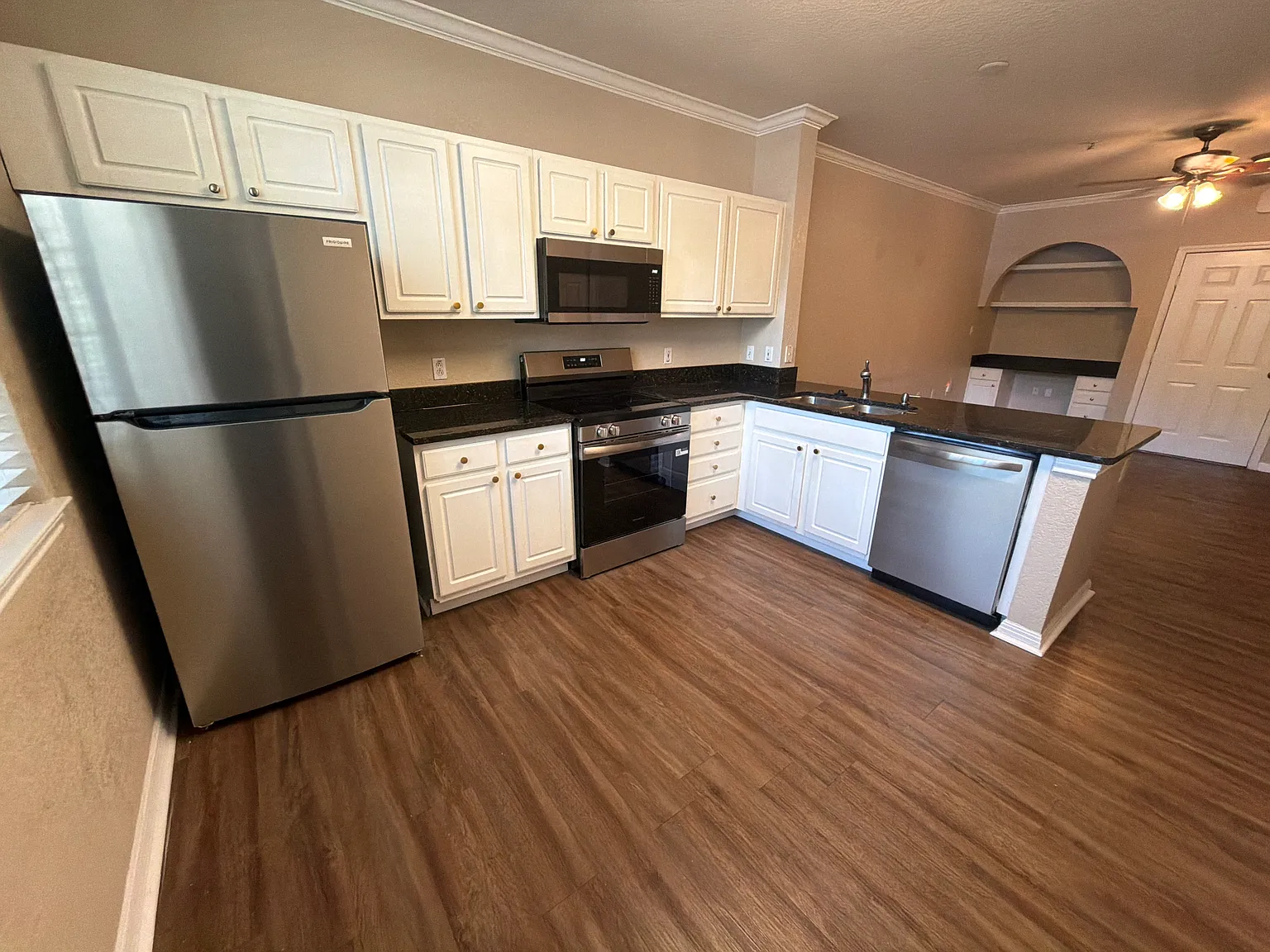 1 bed, 650 sqft, $1,445 — Photo 1