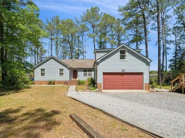 170 Windward Way, Port Haywood, VA 23138