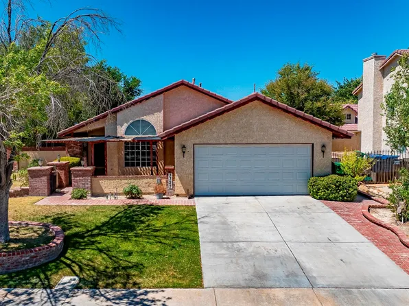 3327 Marilynn St, Lancaster, CA 93536