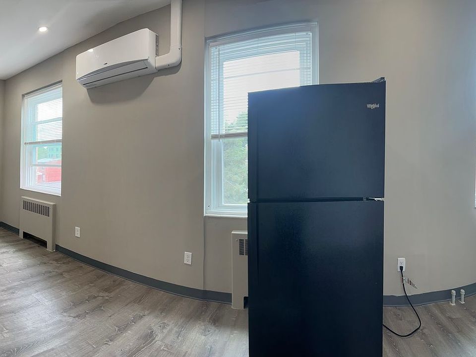 1st image of 123 N 2nd St APT 303