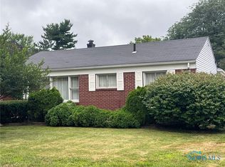 1338 Luscombe Dr, Toledo, OH 43614