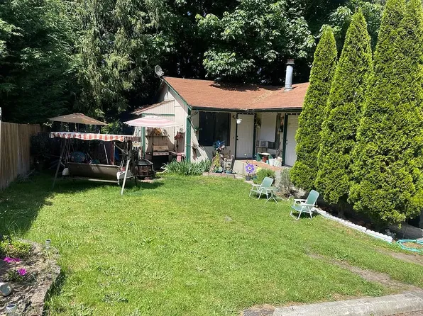 7655 E Karen Ln #A, Pt Orchard, WA 98366
