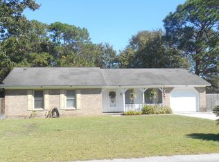 213 Longleaf Rd, Summerville, SC 29486