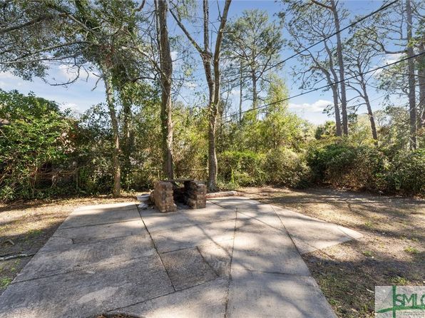 2387 Pinetree Rd, Savannah, GA 31404