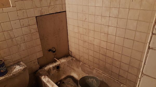 1st image of 2210 E Vickery Blvd