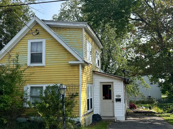 135 Morrill Street, Pittsfield, ME 04967