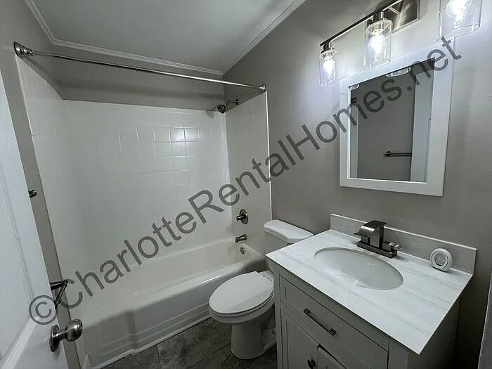 901 N Weldon St — Photo 7