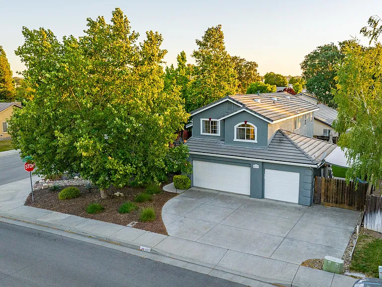 837 Sycamore Canyon Rd — Photo 34