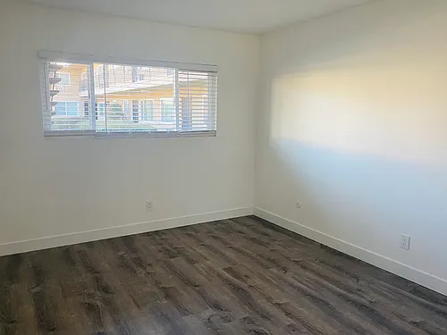 Floor plan 1 Bedroom Apartments