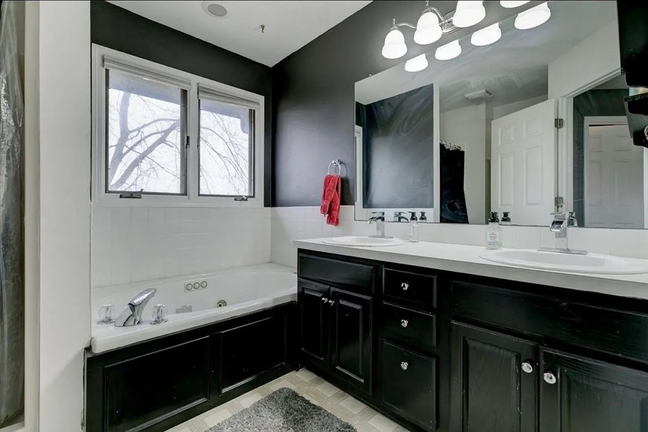 3 bed, 1631 sqft, $2,200 — Photo 4