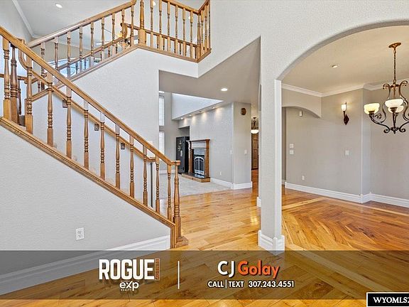4th image of 1911 Clifton Avenue