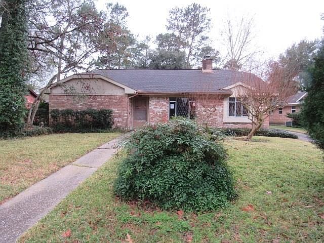 1st image of 1918 Lake Hills Dr