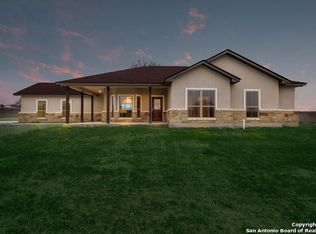 205 Bluebonnet Rdg, La Vernia, TX 78121