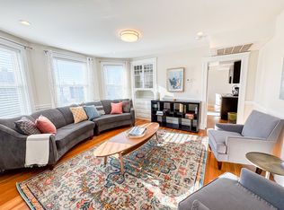 30-32 Clay St #3, Cambridge, MA 02140