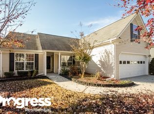 142 N Square Ln, Newnan, GA 30263