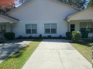 6227 E Newton St, Bay Saint Louis, MS 39520