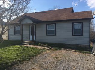 413 Crume Rd, Vine Grove, KY 40175