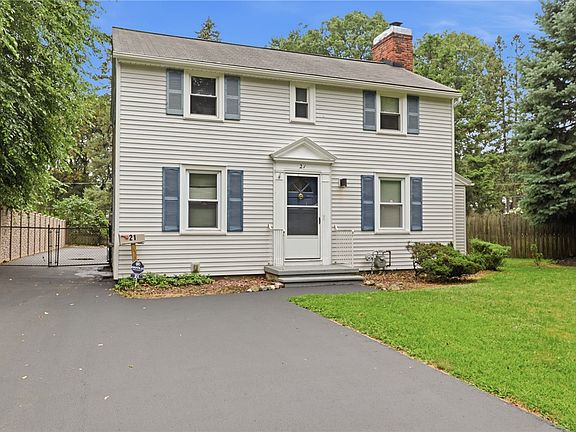 3rd image of 21 Fairlea Dr