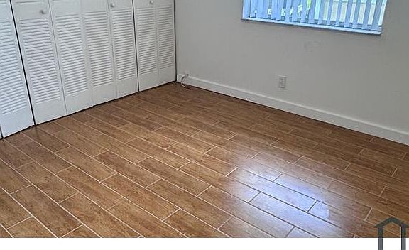 5th image of 9952 Twin Lakes Dr #9952