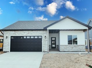 1442 Excelsior Creek Ave, Montrose, CO 81401