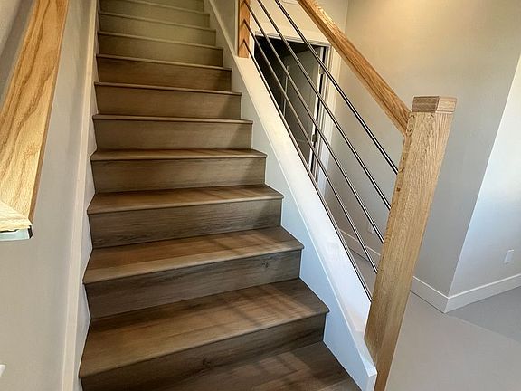 4th image of 103 Park Ave #2