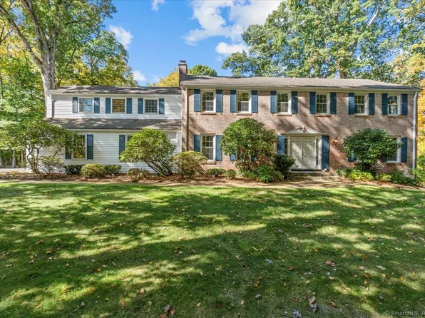 23 Peaslee Hill, West Hartford, CT 06117