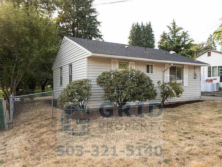 1108 Grand Blvd — Photo 22