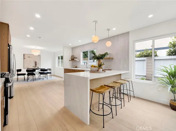 2517 Harriman Ln #B, Redondo Beach, CA 90278