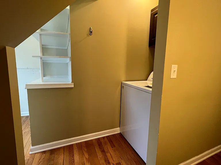 1346 Morrison St #2 — Photo 8