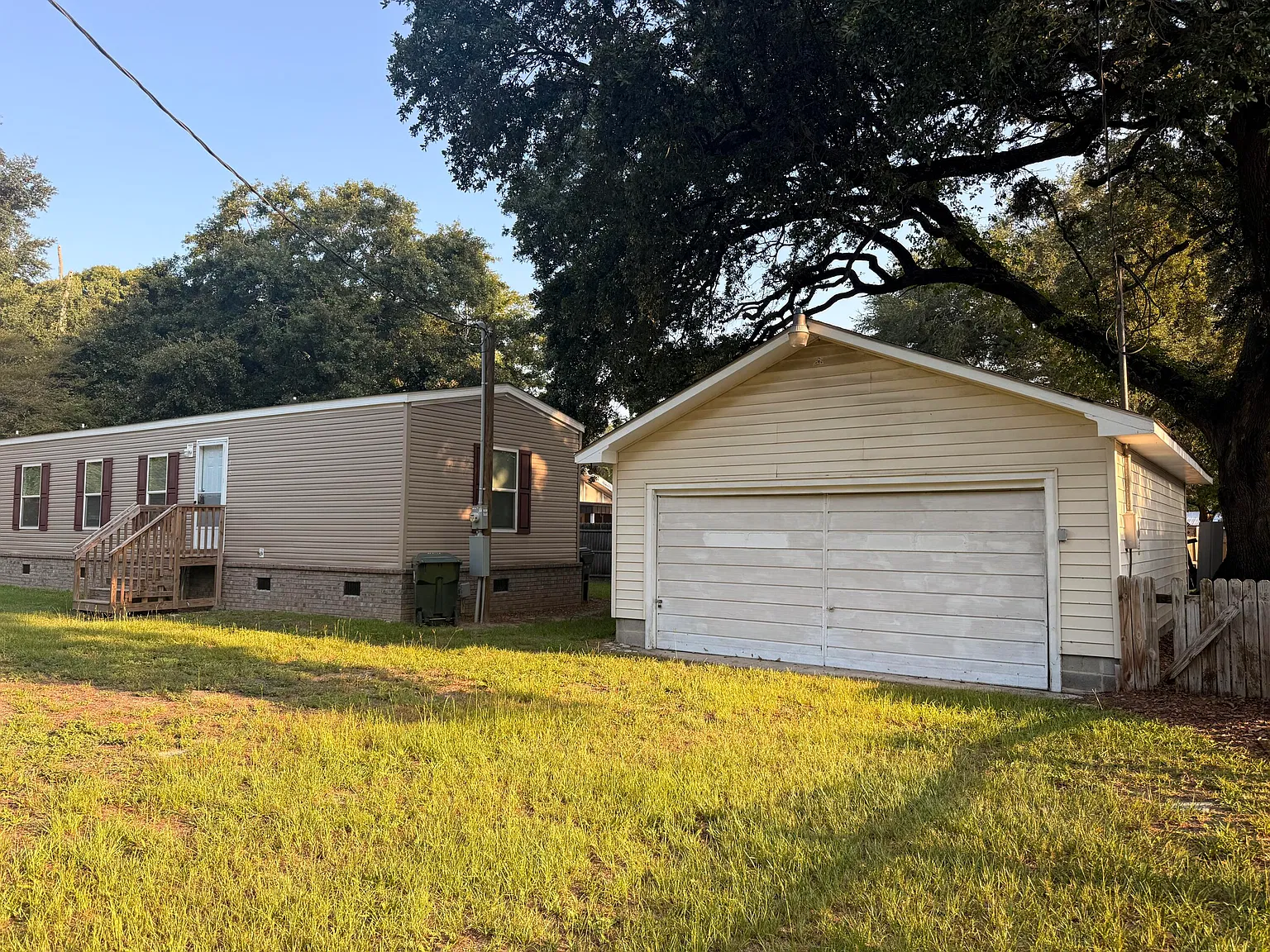 2 bed, 2.0 bath, 850 sqft, $1,500 — Photo 2
