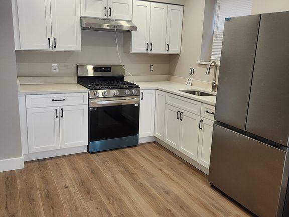 5th image of 5967 Woodcrest Ave APT A