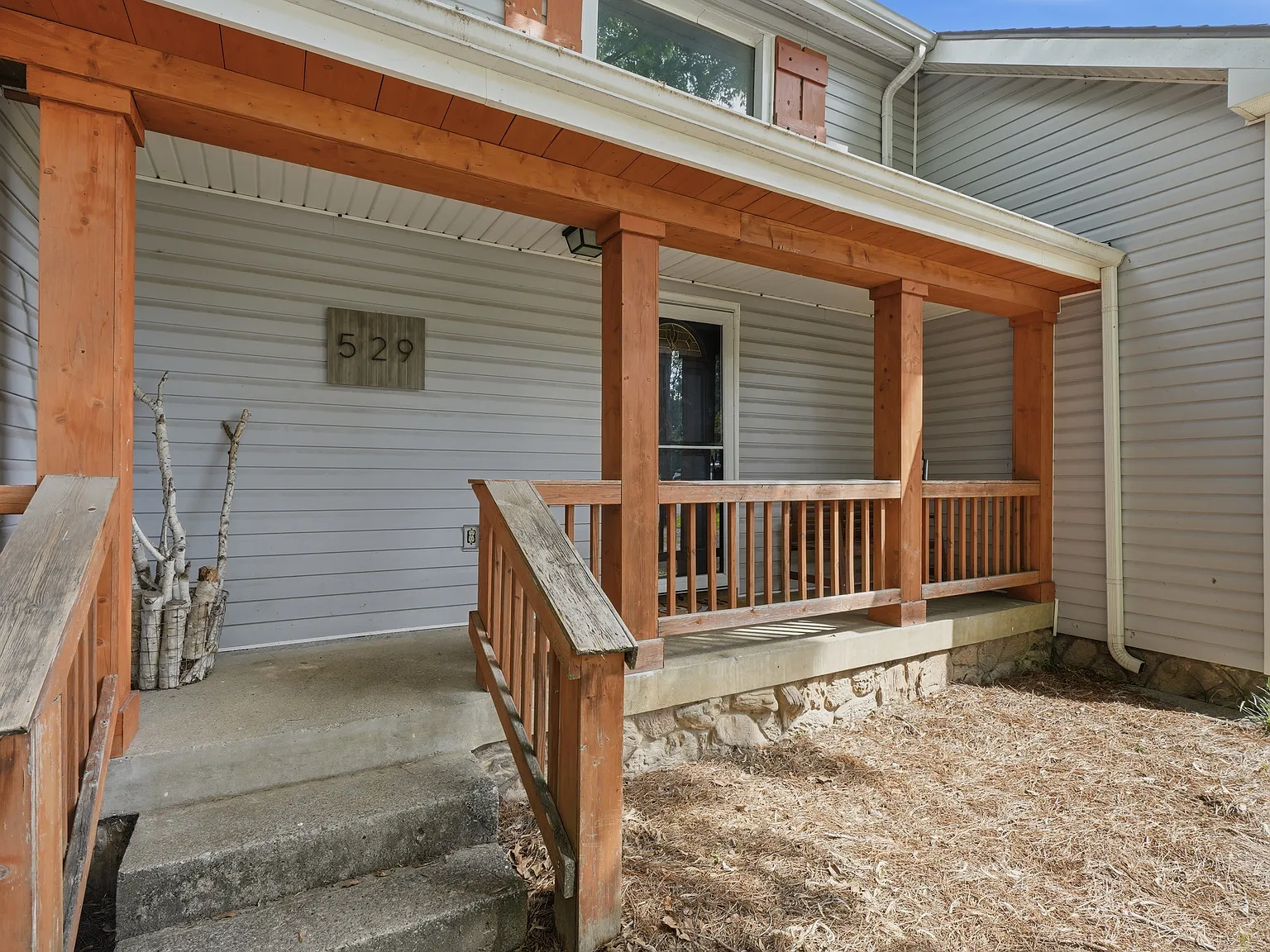 4 bed, 2124 sqft, $2,750 — Photo 4