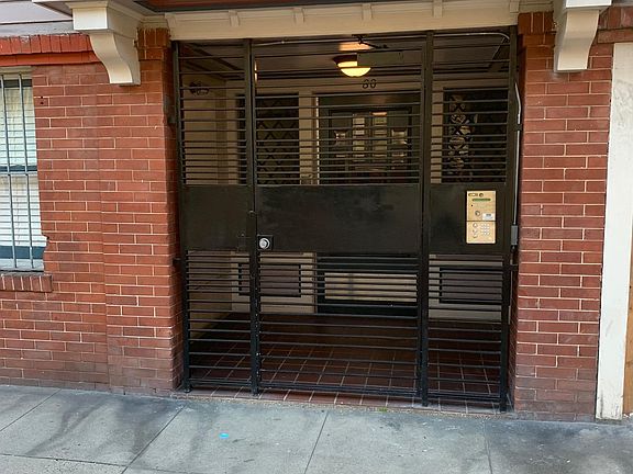 2nd image of 80 Elgin Park APT 3