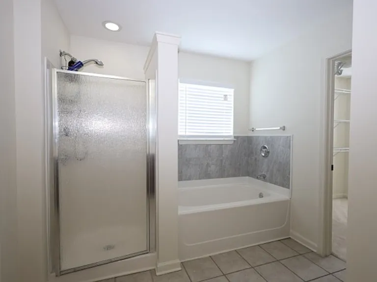 1199 Wetlands Ct — Photo 37