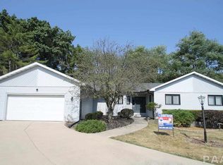 5621 N Sherwood Ave, Peoria, IL